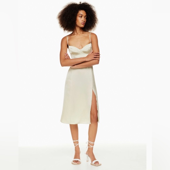 Glaze Aritzia dress - Picture 3 of 3